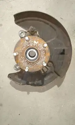 Subaru Legacy Front wheel hub