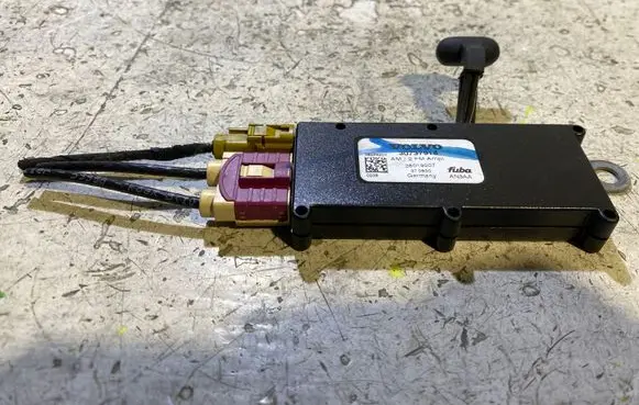 Antenna control unit