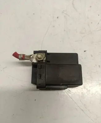 BMW 5 E39 Glow plug pre-heat relay 2246919