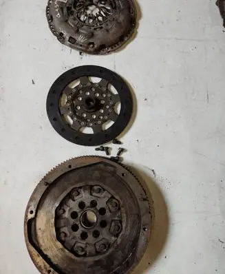 Nissan Qashqai Clutch set kit 1425E22VE