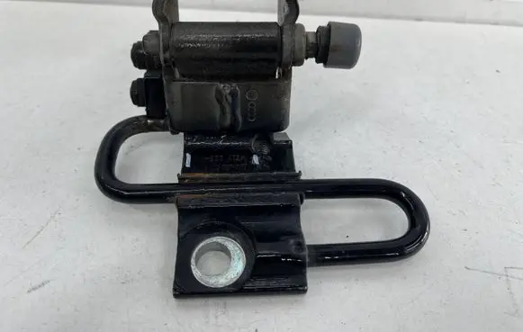 Audi A3 S3 A3 Sportback 8P Rear door lower hinge 8P4833412A