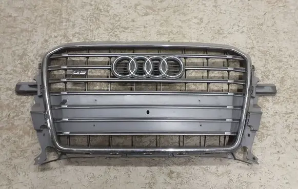 Audi Q5 SQ5 Front bumper upper radiator grill 8R0853651AD