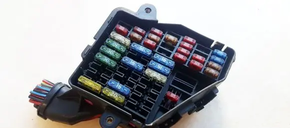 Audi A4 S4 B5 8D Fuse box set