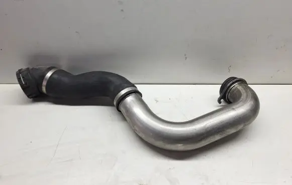 BMW 5 E60 E61 Intercooler hose/pipe