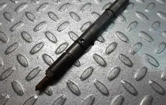 Audi A6 S6 C5 4B Fuel injector 059130201F 0432133795
