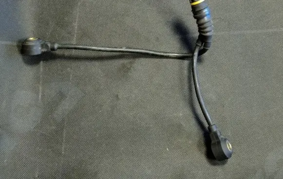 Detonation knock sensor