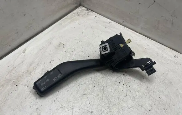 Volkswagen Touran I Indicator stalk 1K0953513A