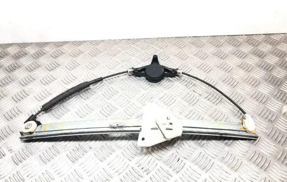Mazda 6 Front window lifting mechanism without motor 