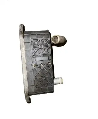 Volvo V70 Engine oil radiator 