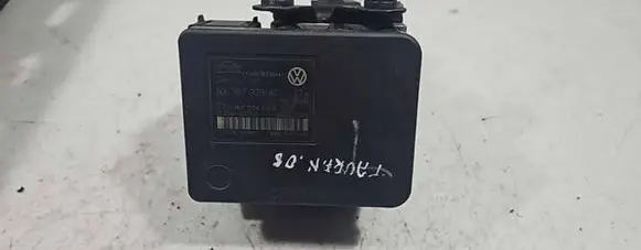 Volkswagen Touran I ABS Pump 1K0907379AC 00005305H0 10096003593