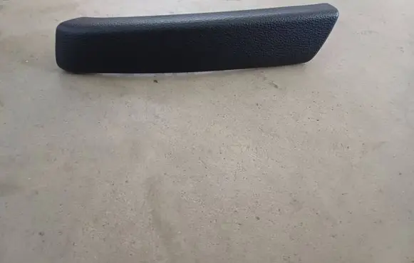 Audi Q7 4L Front door handle cover 4L1867196
