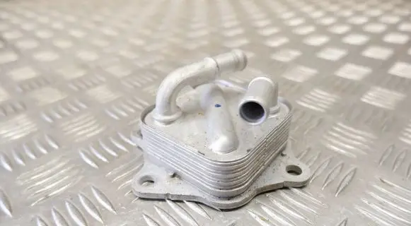 Engine oil radiator