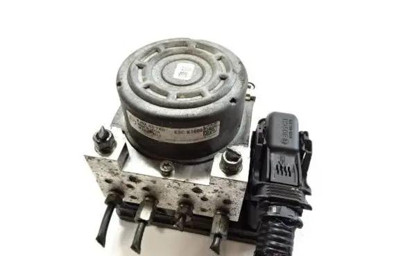 Mazda CX-5 ABS Pump KJ02437A0 ESCK1900 0621026274