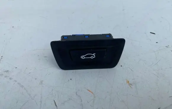 BMW 3 F30 F35 F31 Tailgate/boot open switch button 9275119