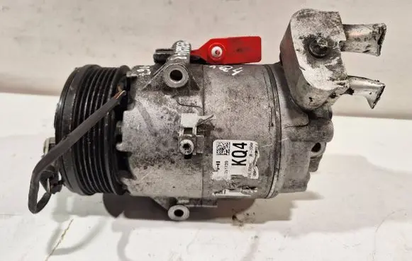 Opel Zafira B Air conditioning (A/C) compressor (pump) 13322148