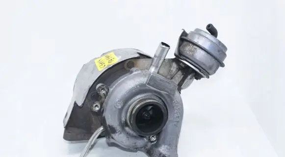 Audi A8 S8 D2 4D Turbo 057145722A