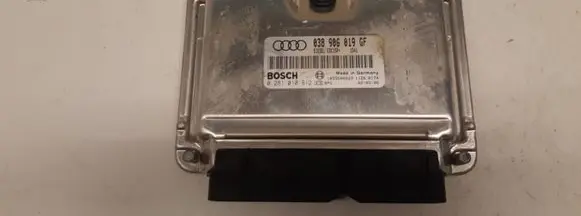 Volkswagen PASSAT B5.5 Engine control unit/module 038906019GF
