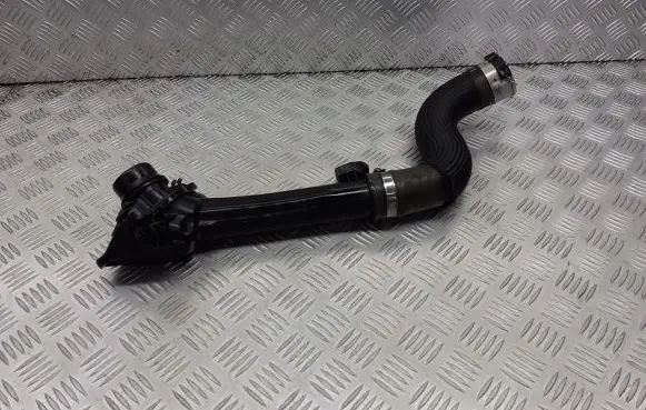 Renault Megane III Intercooler hose/pipe 8200687468E