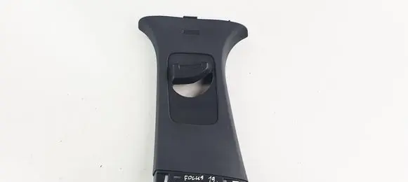 Ford Focus (B) pillar trim (top) JX7BA24583