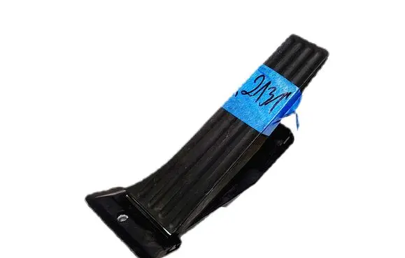 BMW 5 F10 F11 Accelerator throttle pedal 6860784