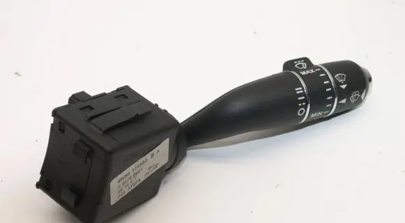 Jaguar XF X250 Wiper speed switch 8W8317A553BA