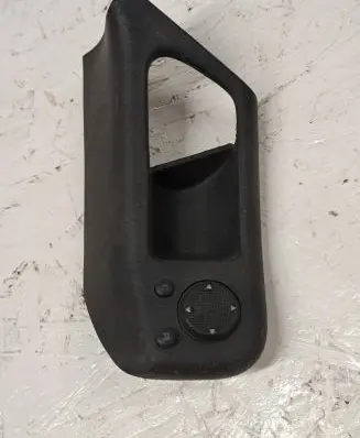 Volkswagen Golf III Wing mirror switch 1H0837247G