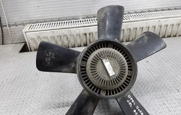 Opel Omega B1 Fan impeller 90144767