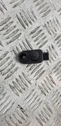 Mitsubishi L200 Front door sensor 