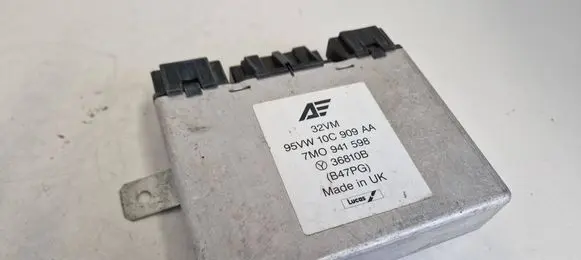 Volkswagen PASSAT B7 Comfort/convenience module 36810B 7M0941598 95VW10C909AA