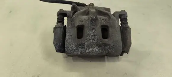 Subaru Outback (BS) Front brake caliper