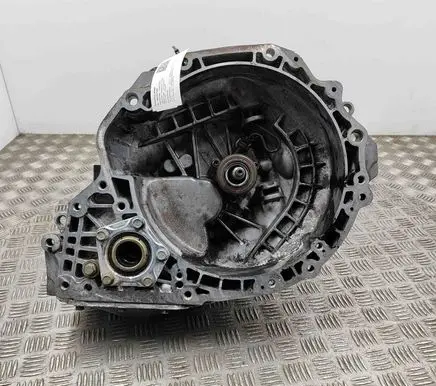 Manual 6 speed gearbox