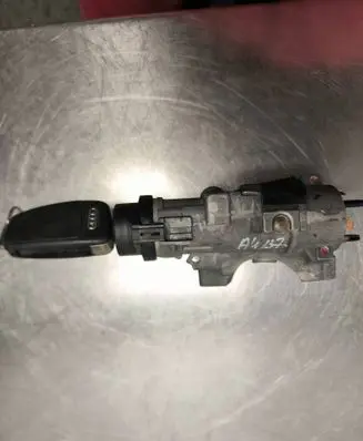 Audi A4 S4 B7 8E 8H Ignition lock 4B0905851M 4B0905851A