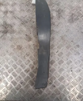 Mitsubishi Eclipse Cross Fender foam support/seal 5220K573