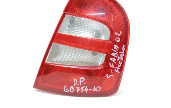Rear/tail lights
