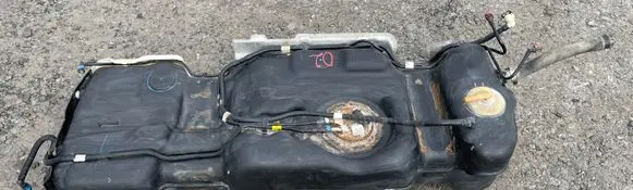Cadillac Escalade IV Fuel tank 15823276