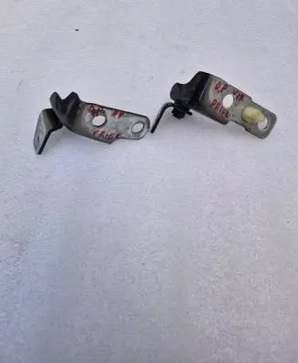 Ford Mustang Mach-E Front door hinge set 