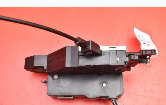 Front door lock