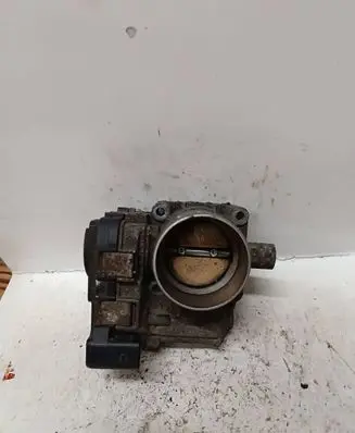 Volkswagen Golf V Throttle valve 03C133062A
