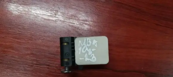 BMW 1 E81 E87 Airbag deployment crash/impact sensor 6911003