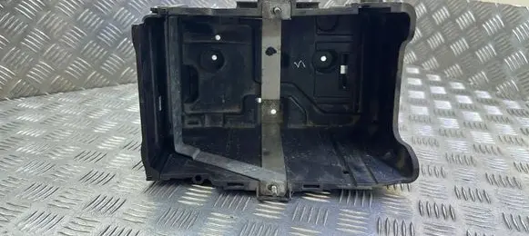 Battery box tray