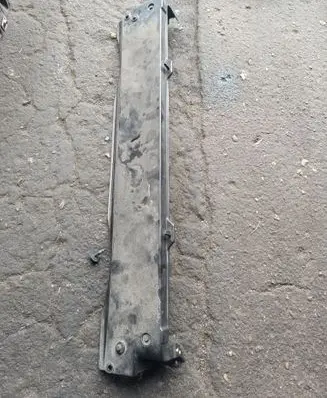 BMW X5 E70 Bottom radiator support slam panel 7533539