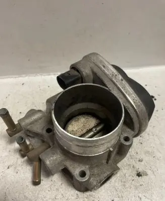 Volkswagen Golf IV Throttle valve 06A133062N 408238323005