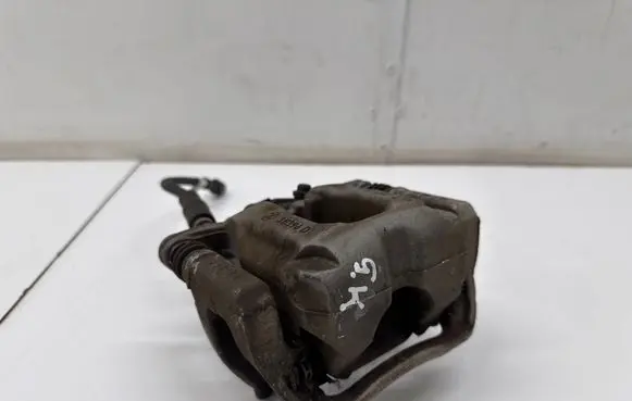 Mercedes-Benz C W206 Rear brake caliper