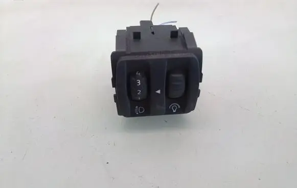 Renault Scenic II - Grand scenic II Headlight level height control switch 8200121605B