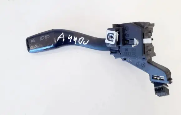 Audi A3 S3 8P Indicator stalk 8p0953513a 01103600