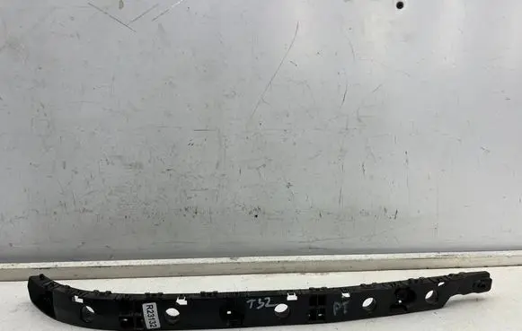 Nissan Rogue Rear bumper mounting bracket 852204ce0a