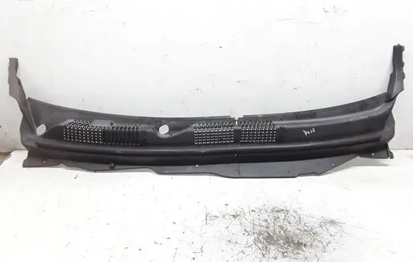 Chevrolet Captiva Wiper trim 96622274