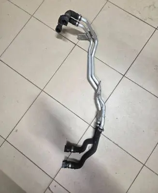 BMW 6 G32 Gran Turismo Engine coolant pipe/hose 8571601