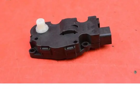 Jaguar XJ X351 Air flap motor/actuator MF1139300770