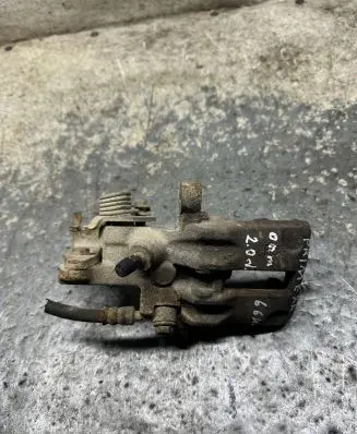 Nissan Primera Rear brake caliper